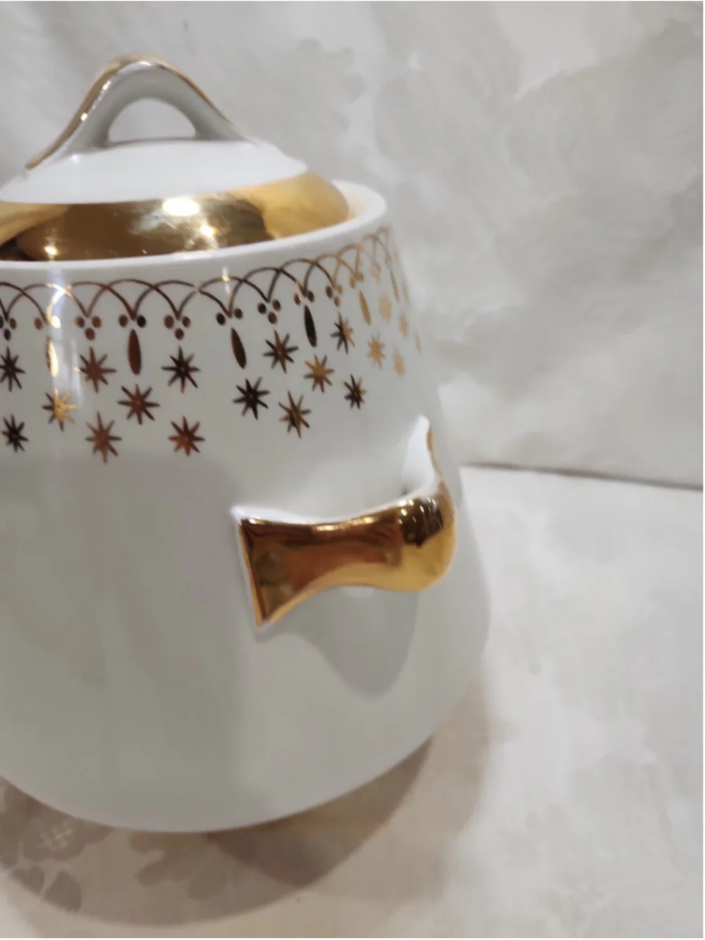 Vintage Flare Ware Hall China Lidded Cookie Jar Canister Atomic Stars Gold Lace